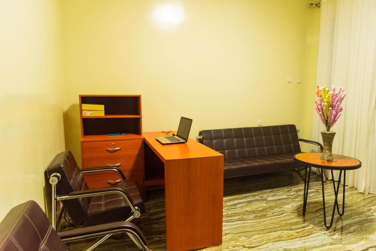 Avisha Town Hotel Kigali Exterior photo