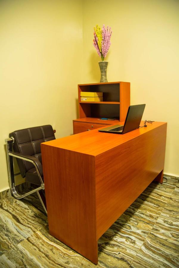 Avisha Town Hotel Kigali Exterior photo