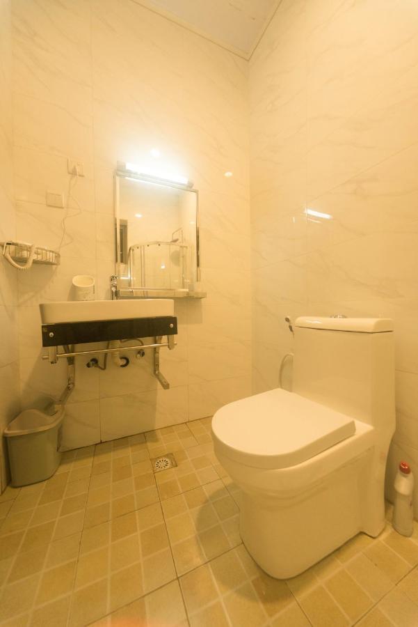 Avisha Town Hotel Kigali Exterior photo