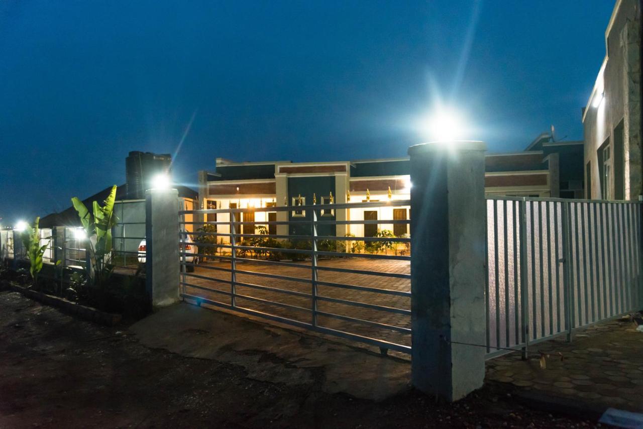 Avisha Town Hotel Kigali Exterior photo